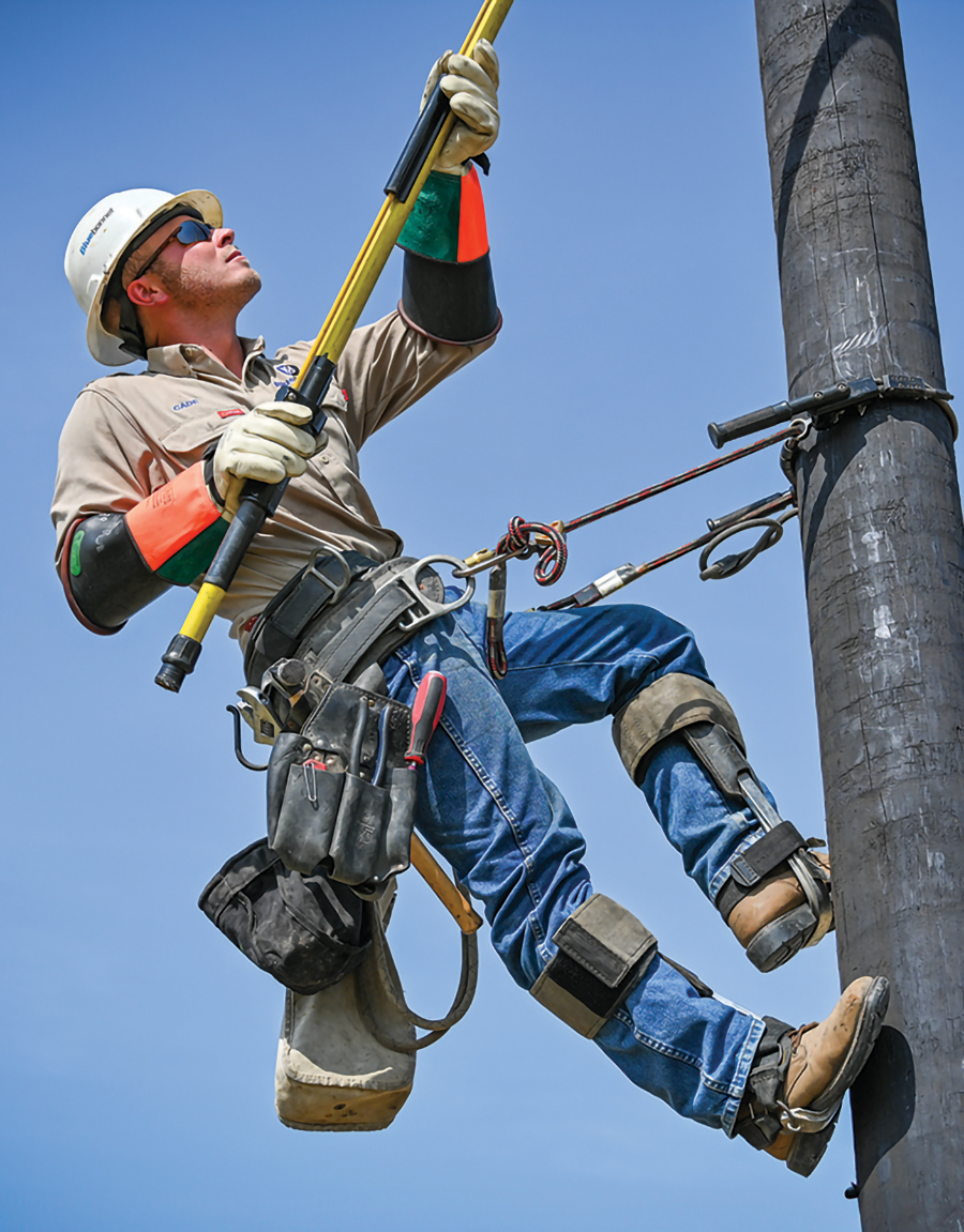 Bluebonnet Electric Cooperative Manor Member Services Then & Now | Bluebonnet Electric Cooperative